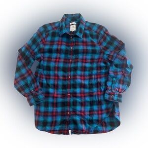 Women’s American Eagle Amazingly Soft Blue and Red Plaid Shirt Size L